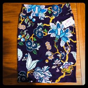 LuLaRoe Cassie Pencil Skirt
